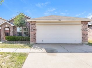 9016 Old Clydesdale Dr, Fort Worth, TX 76123