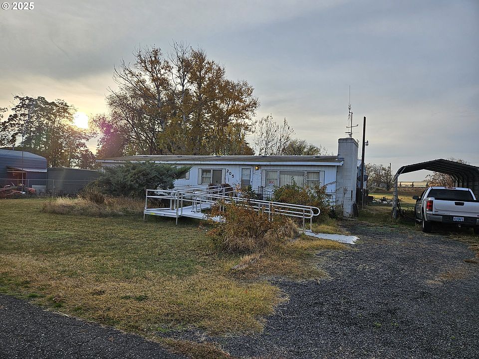 2nd image of 205 W Page Ave