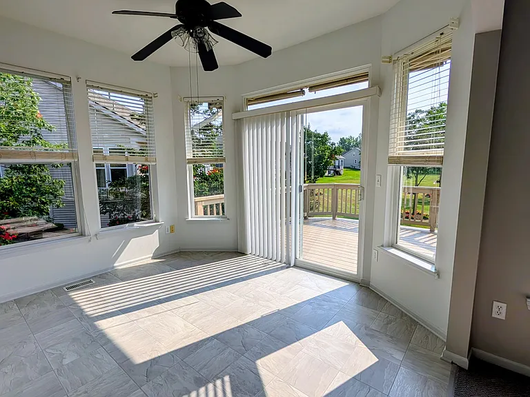 357 Stony Lake Dr — Photo 5