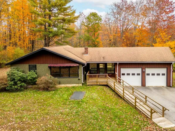 319 Sligo Road, Yarmouth, ME 04096