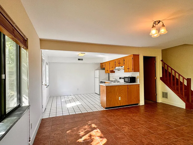 2472 Red Hill Rd — Photo 15