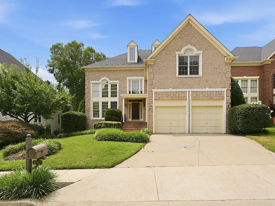 10417 Snow Point Dr