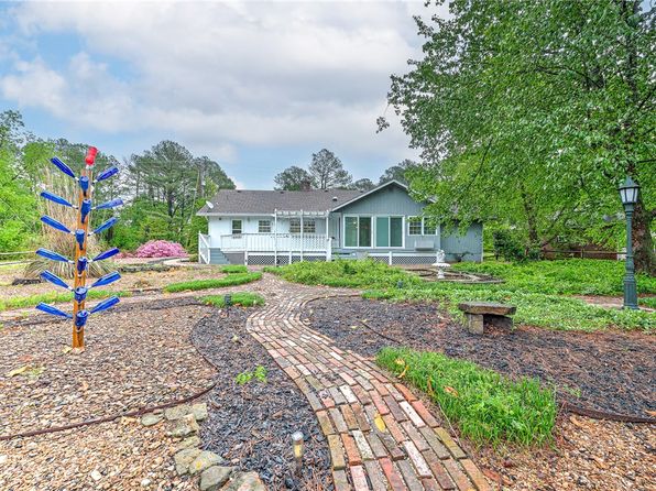 10 Crosshill Dr, Bella Vista, AR 72715