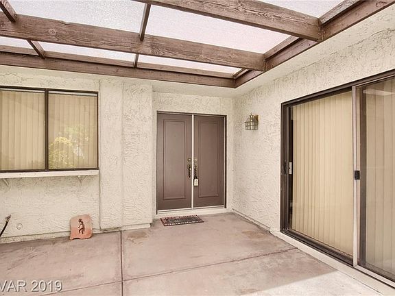 5th image of 4673 Madreperla St