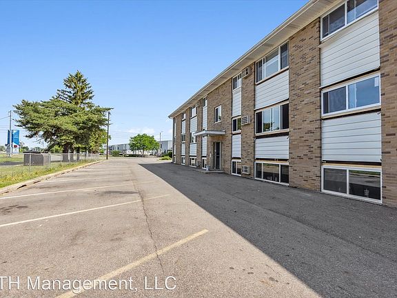 5th image of 4221 N Grand River Ave #17355166