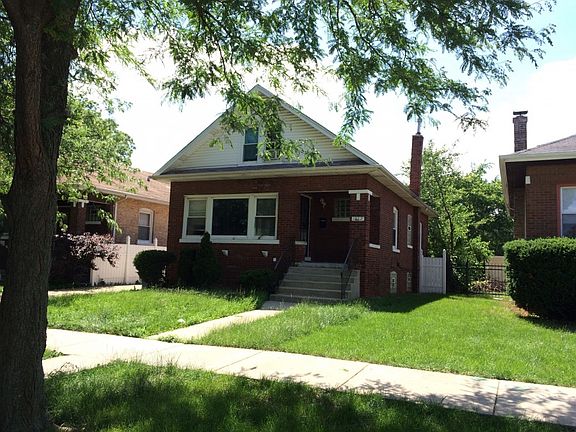 3rd image of 1012 S 10th Ave