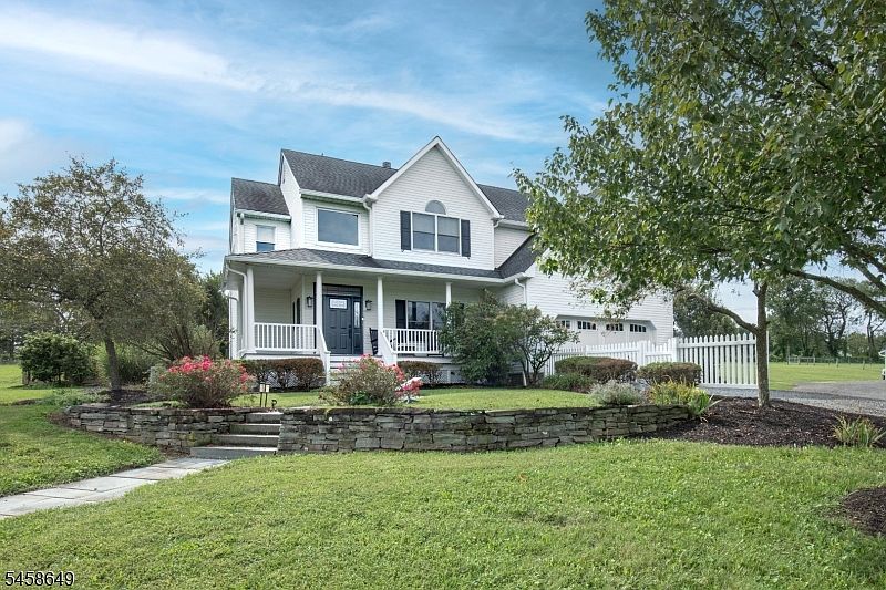 1st image of 71 Rainbow Hill Rd