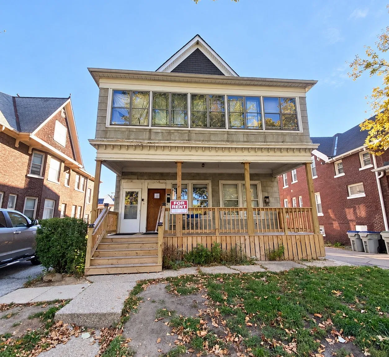 2 bed, 1.0 bath, 800 sqft, $999 — Photo 1