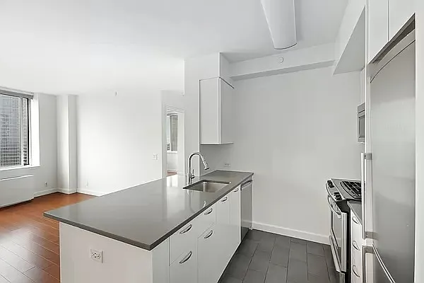 Rented by Brookfield (Funnel) | media 21