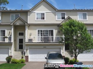 8203 Darcy Ln, Inver Grove Heights, MN 55076