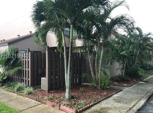 1243 NW 124th Ave, Hollywood, FL 33026