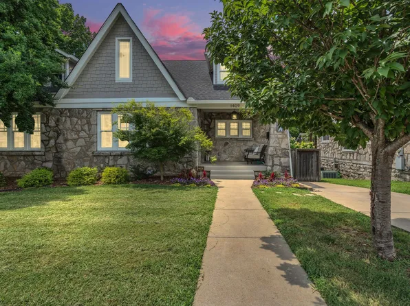 1409 Villa Pl, Nashville, TN 37212