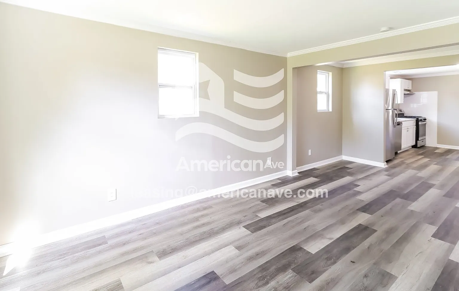 3 bed, 1.0 bath, 972 sqft, $1,650 — Photo 3