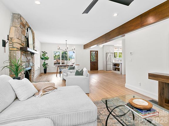 5th image of 18 Normandy Rd