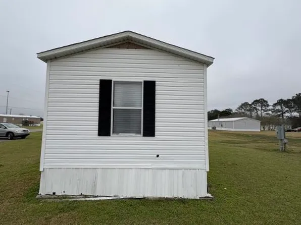 130 Blair Dr, Cairo, GA 39828