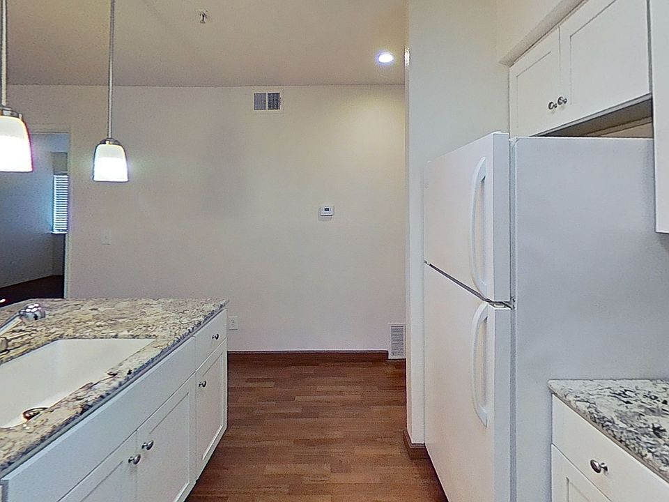 1st image of 610 Quail Run Ct #4483532