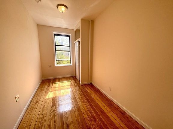 3rd image of 40-11 25th Ave #2G