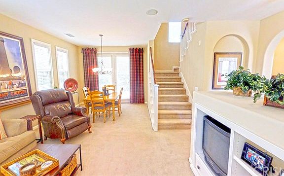 5th image of 26906 Carmelita Dr