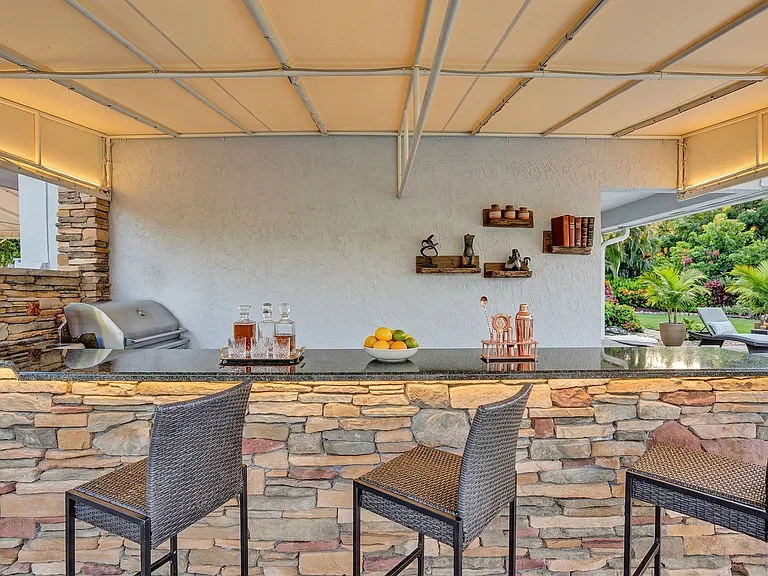 5841 Bayview Dr — Photo 43