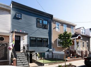 9 Emmons St, East Boston, MA 02128