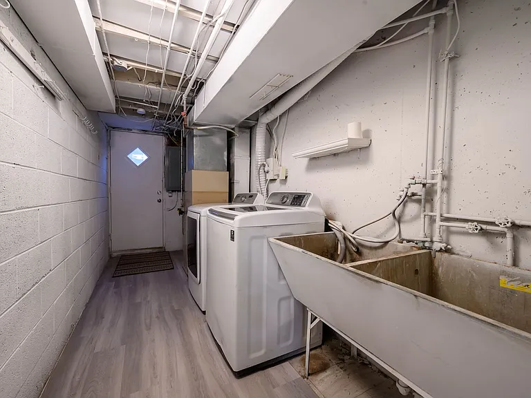 1019 Taylor Dr — Photo 15