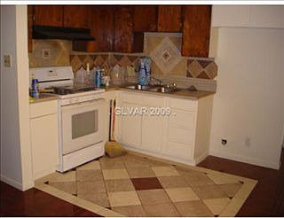 1st image of 6105 Evergreen Ave