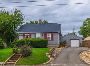 112 Bloomington Heights Rd, Bloomington, IL 61705