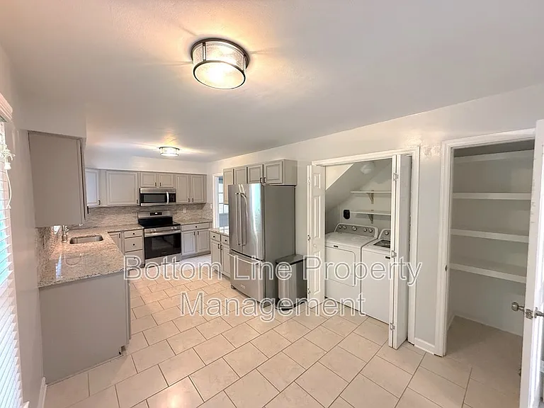 6741 Windyrush Rd — Photo 9