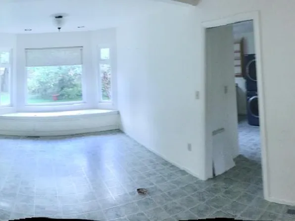 2326 127a St, Surrey, BC V4A 3S9