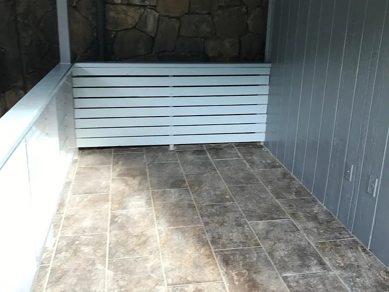 2nd floor lanai