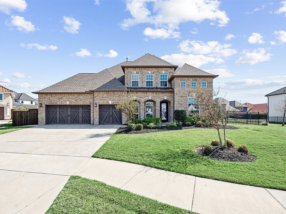 1st image of 639 Wilkinson Dr