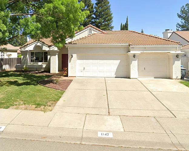 1747 Meadowlark Way photo 1