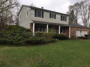 51479 Ironwood Rd, Granger, IN 46530