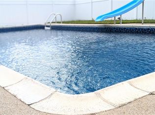 103 Mason Ave, Cranston, RI 02910