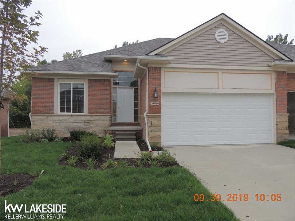 1st image of 14908 Village Park Cir #77