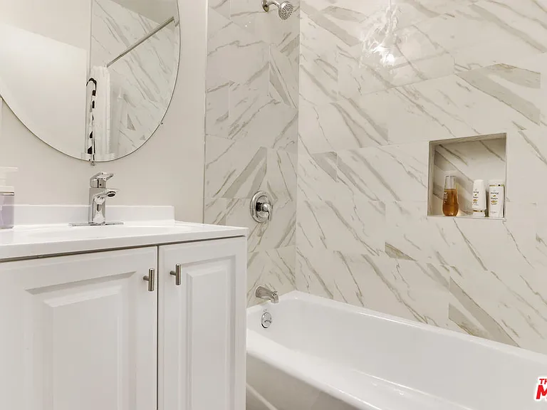 838 N Sycamore Ave #1 — Photo 7