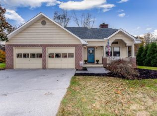 901 Johnson Rd, Maryville, TN 37804