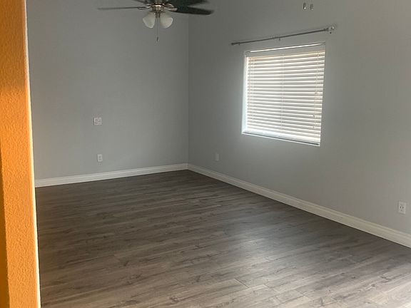 4th image of 2313 Ashton Ct