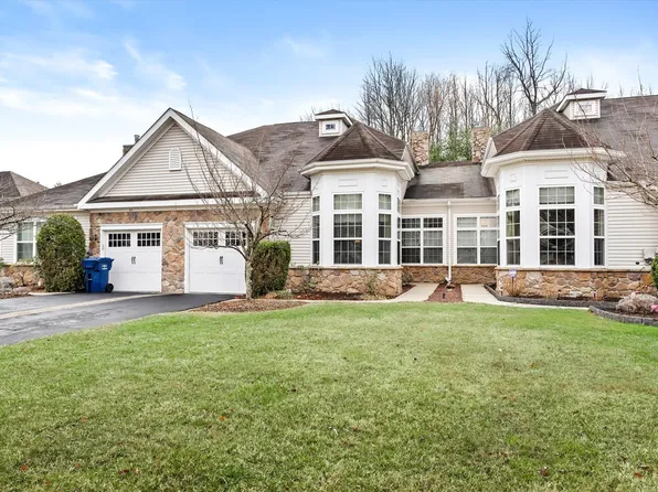 63 Wiltshire Dr, Lawrence Township, NJ 08648