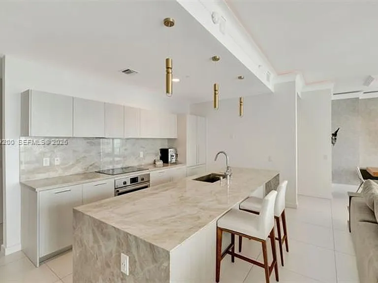 501 NE 31st St #Penthouse 4302 — Photo 7