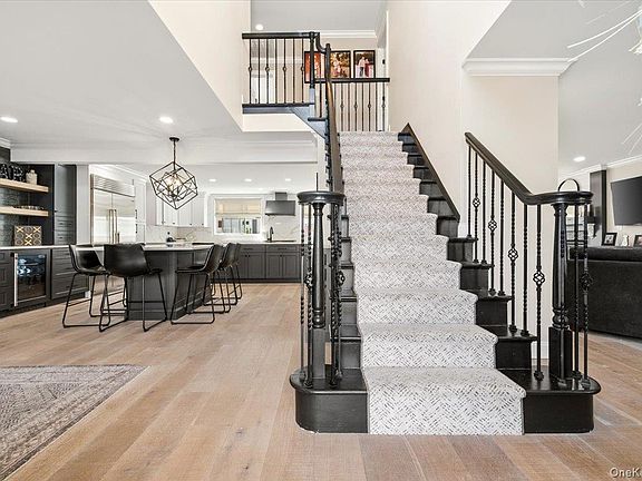 5th image of 111 Charles Street #B