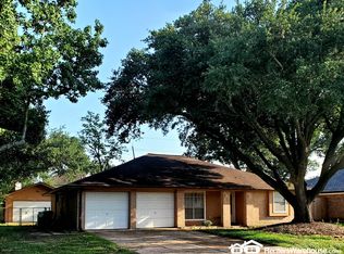 12515 Foxburo Dr, Houston, TX 77065