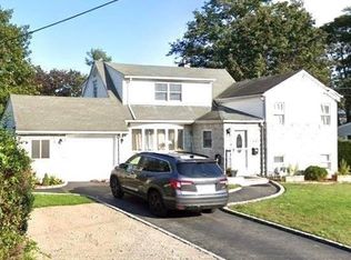 1461 Peters Blvd, Bay Shore, NY 11706