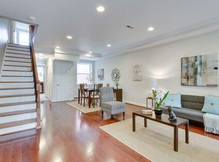 1379 F St NE, Washington, DC 20002