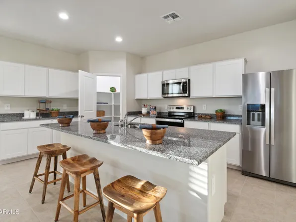 36141 W SAN ILDEFANSO Avenue, Maricopa, AZ 85138