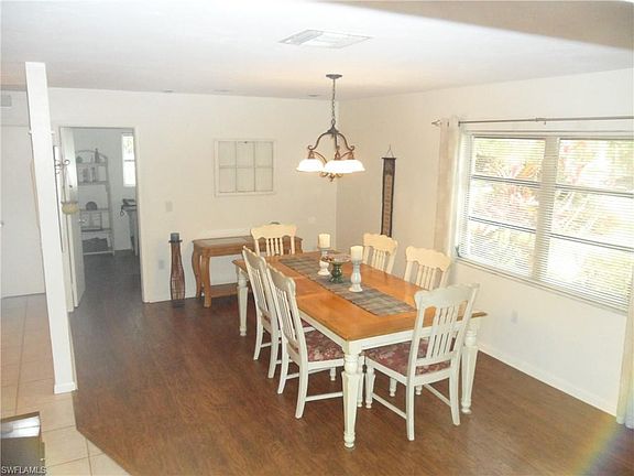 2nd image of 25592 Tropic Acres Dr