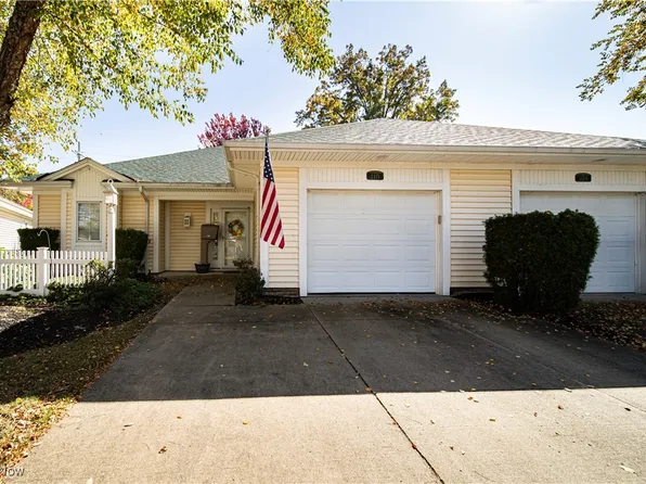 110 Legend Trl, Willowick, OH 44095