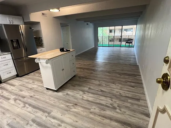8060 E Girard Avenue #409, Denver, CO 80231