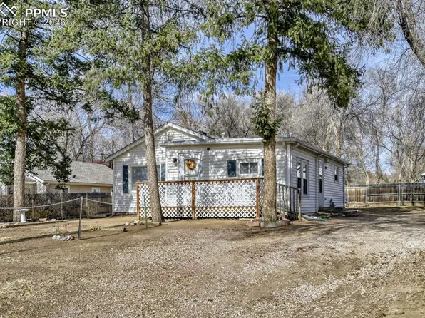 2428 E Monument St, Colorado Springs, CO 80909