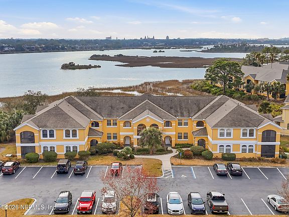 2nd image of 2229 VISTA COVE Road